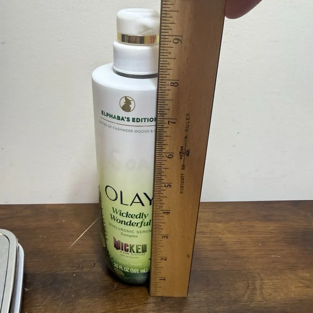 Wickedly Wonderful Elphaba’s Edition Olay Body Wash For Women 20 Fl Oz 591 mL